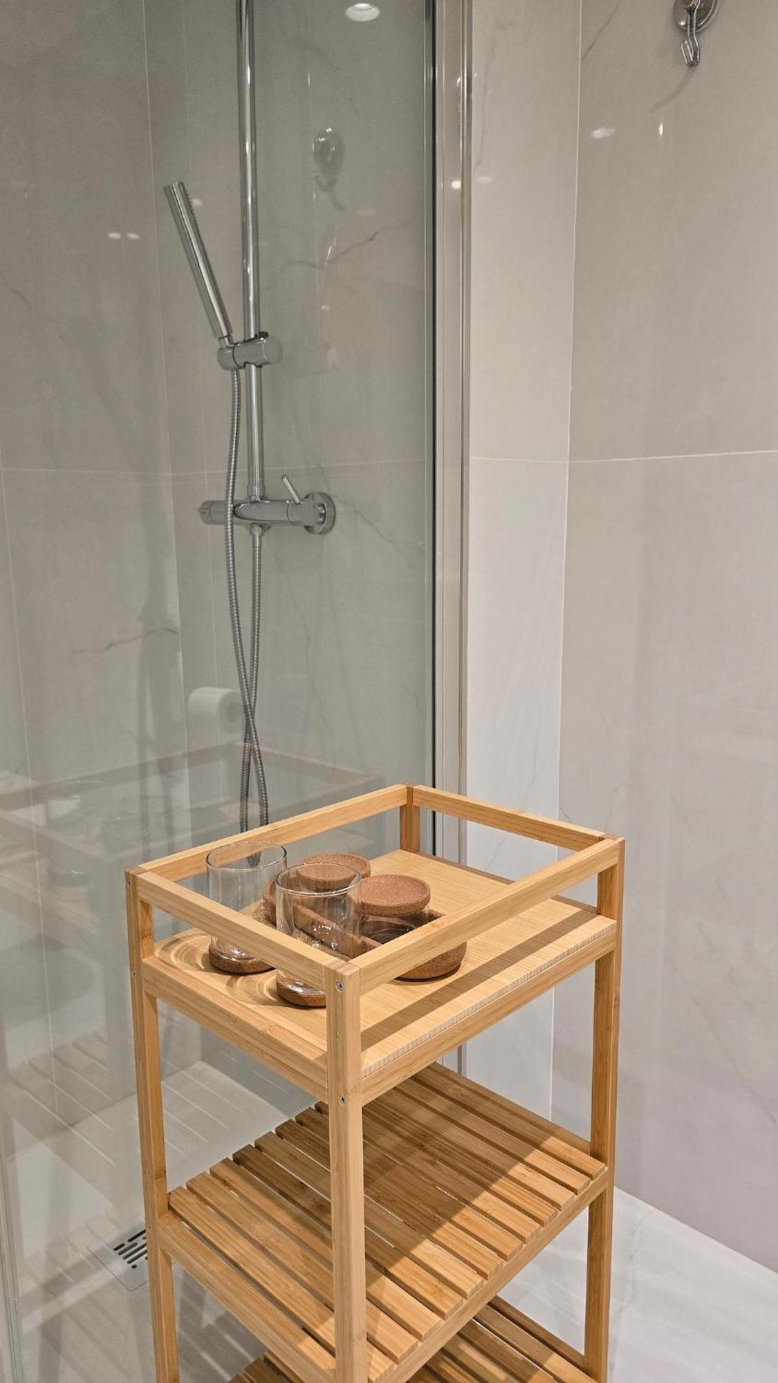 Apartamento With Parking & Terrace Oporto